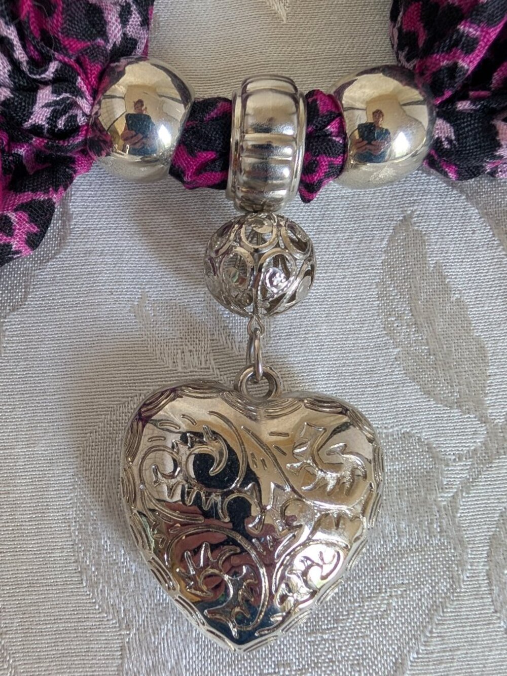 BOHO Scarf Necklace Heart Pendant Purple Leopard Print - Picture 4 of 6